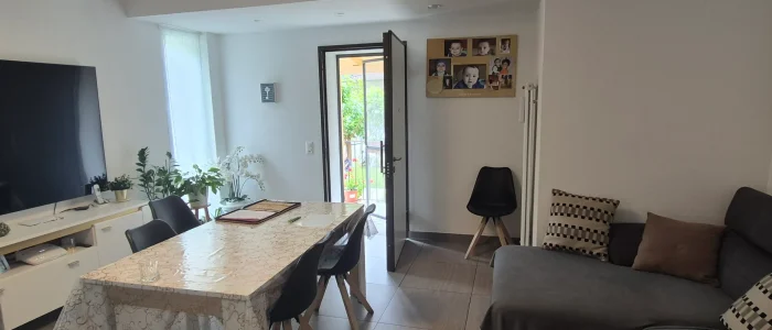 #391 - Interno