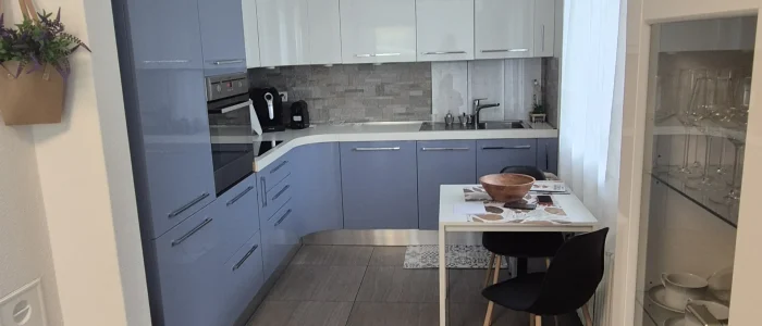 #391 - Interno